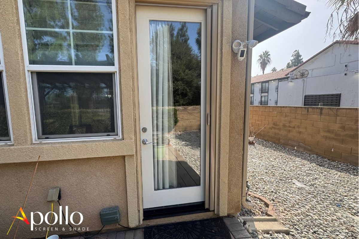 Single Retractable Screen Back Door - Covina_ CA-2.jpg